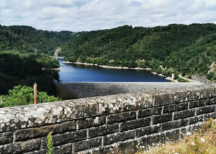 Du Domaine Des Garde-bousset